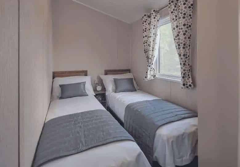 2 Bed Coastal Holiday Home For Sale