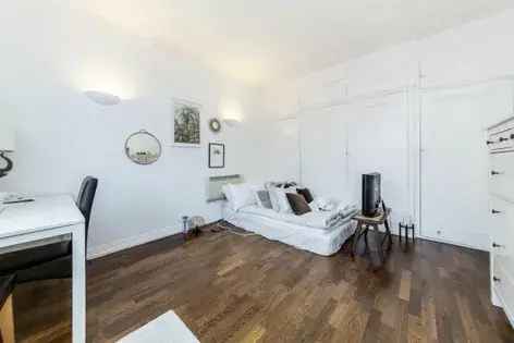 68 m² Studio Flat London - 3rd Floor with Lift