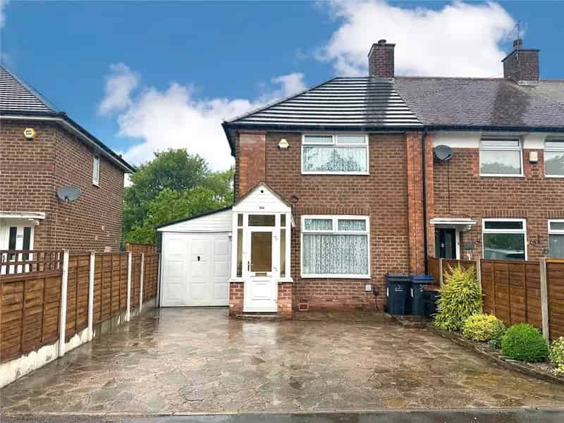 2 Bedroom End of Terrace House for Sale