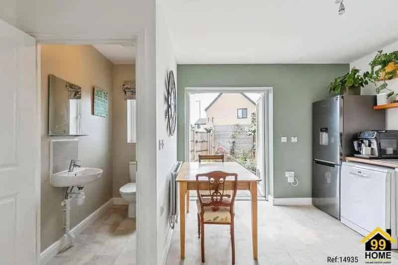 2 Bed Semi-Detached House for Sale