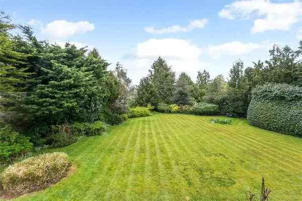 Farm Road, Bourne End, Buckinghamshire, SL8 5RB | Property for sale | Savills