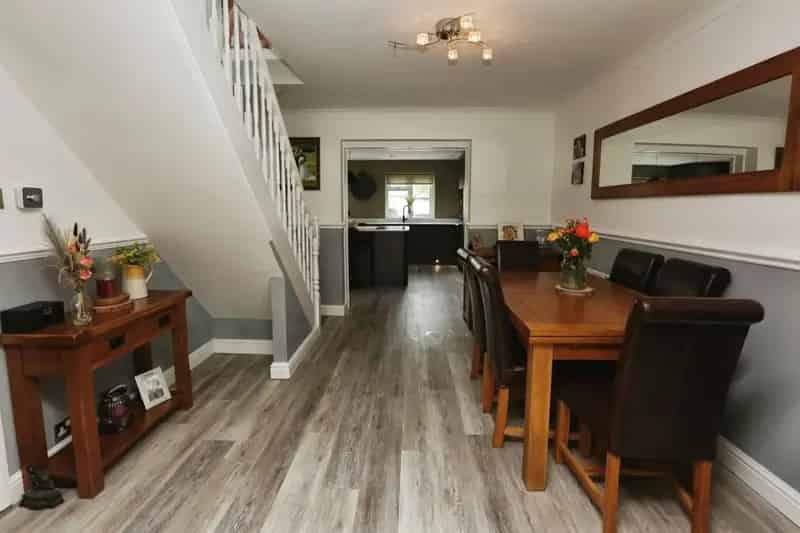 3-Bed Semi-Detached Chalet Bungalow with Modern Annex and Large Garden