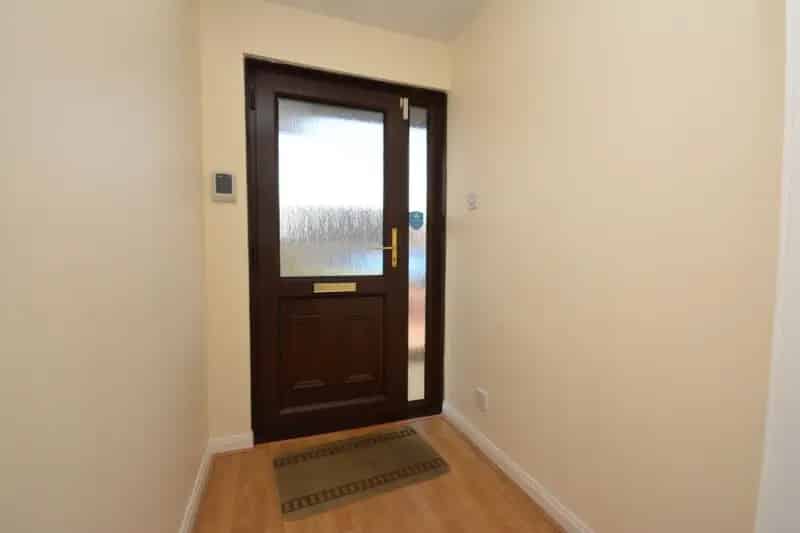 Modern Detached Bungalow in Larbert