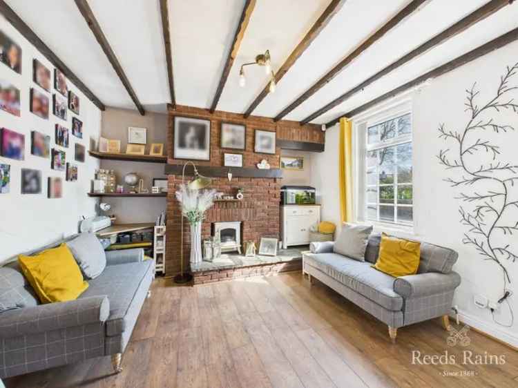 2 Bedroom Mid Terrace House for Sale Cayton North Yorkshire