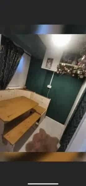 Large 2-Bed House Convertible to 3-Bed with Garden and Parking