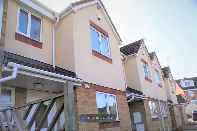 Terraced House for Rent Hill View Bristol BS16