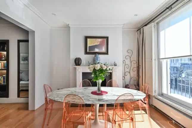 Detached House for Sale in Chelsea SW3