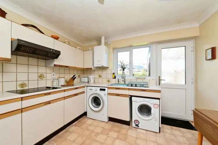 2 Bed House Heacham Village Garage Garden Conservatory