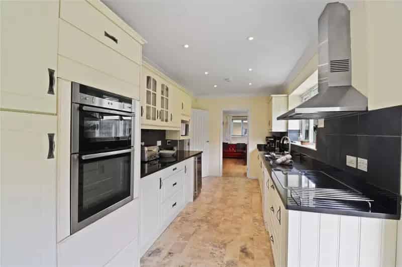 5 Bedroom Detached House for Sale in Croyde Near Beach