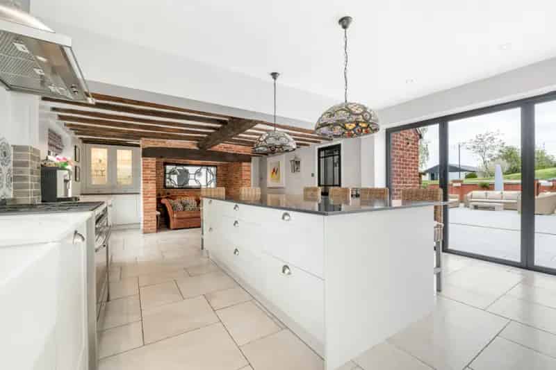 5 Bedroom Farmhouse with Annexe and Barn Frisby on the Wreake