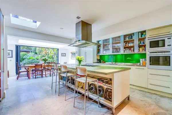 Vardens Road, London, SW11 1RH | Property for sale | Savills