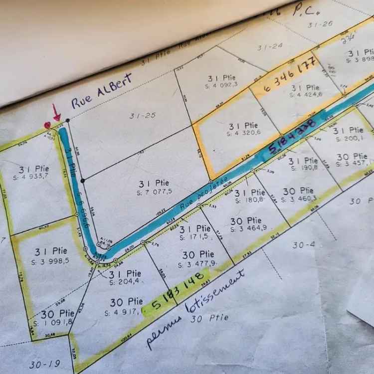 Land for Sale Subdividable into 3 Lots