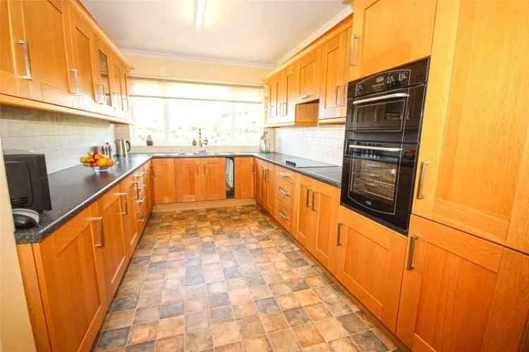 3 Bed Detached Bungalow for Sale with Sea Views