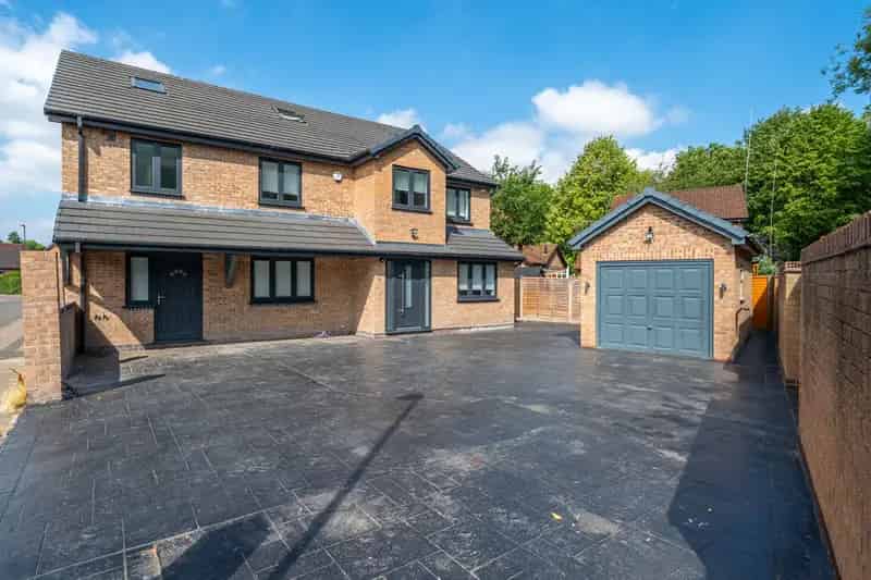 7 Bedroom Detached House to Rent Sunnyhill