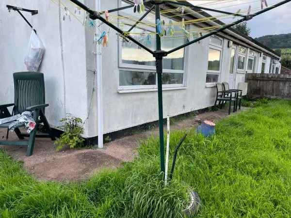 Bungalow For Rent in East Devon, England