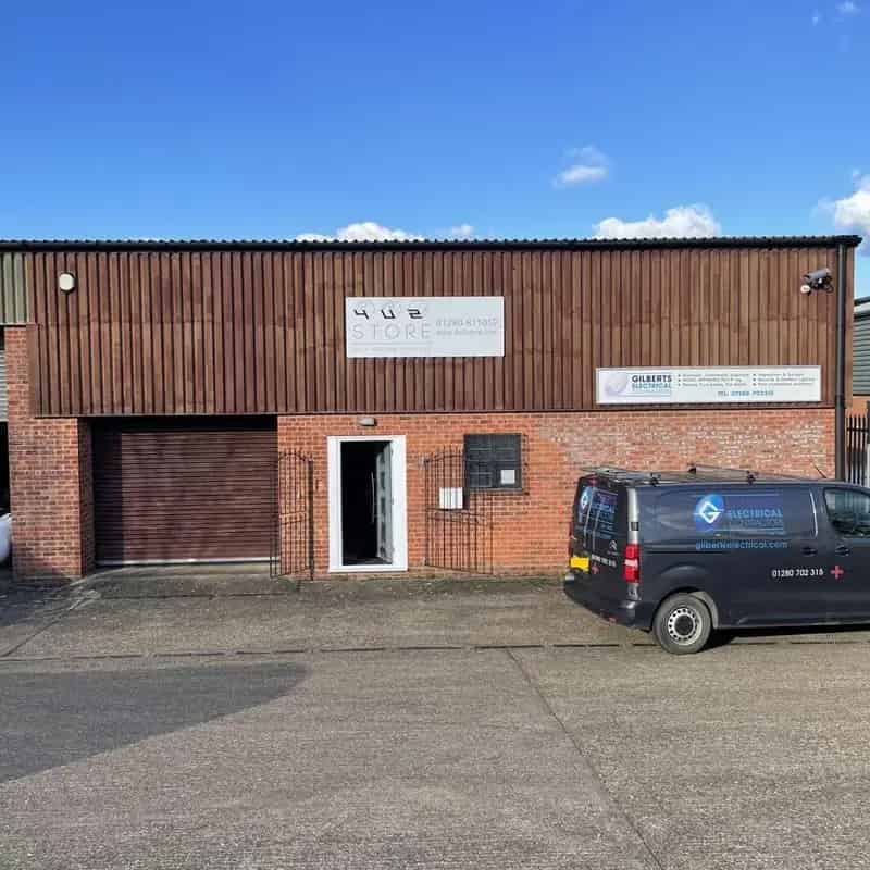 Warehouse Workshop with Office Brackley