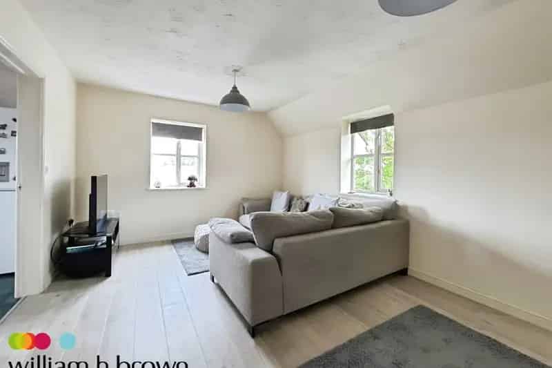 Two Bedroom Apartment Ipswich - Available July - Zero Deposit Guarantee