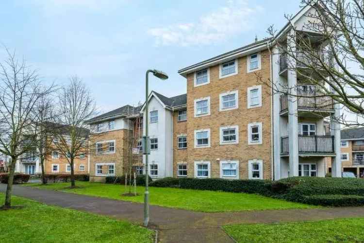 2 bed flat for sale