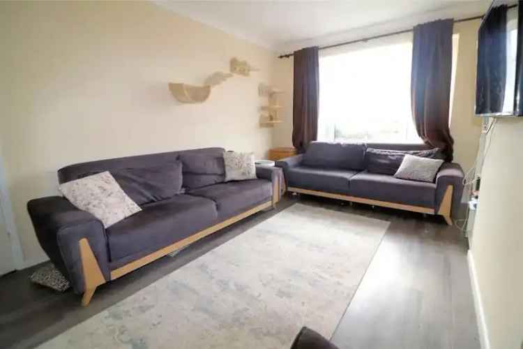 2 Bedroom Maisonette for Sale in Erith