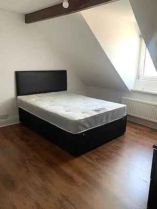 Room to Rent in Cardiff CF11