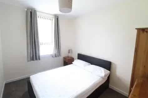 2 Bedroom Furnished Flat 60m² Aberdeen