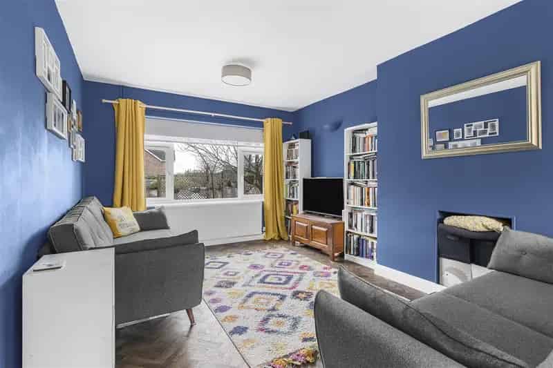 3 Bedroom Semi-Detached House to Rent