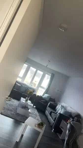 2 Bedroom Flat New Build Family Home