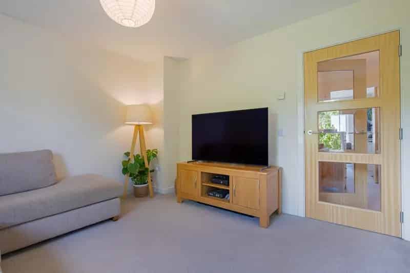 2 Bedroom Apartment for Sale in Aberdeen Tillydrone