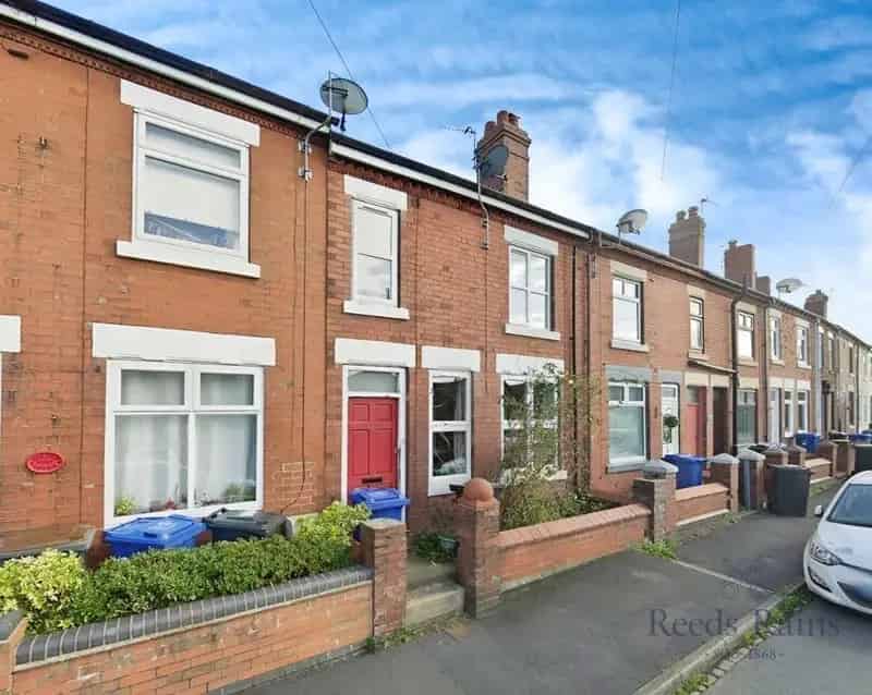 4 bedroom Mid Terrace House to rent, Alsagers Bank, Staffordshire, ST7