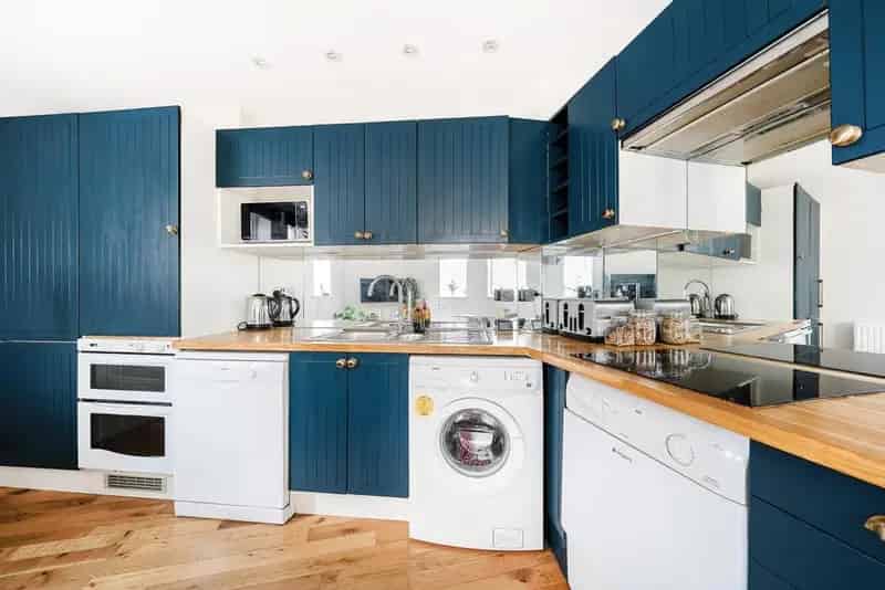 Two Bedroom Apartment near Northcote Road Clapham Junction