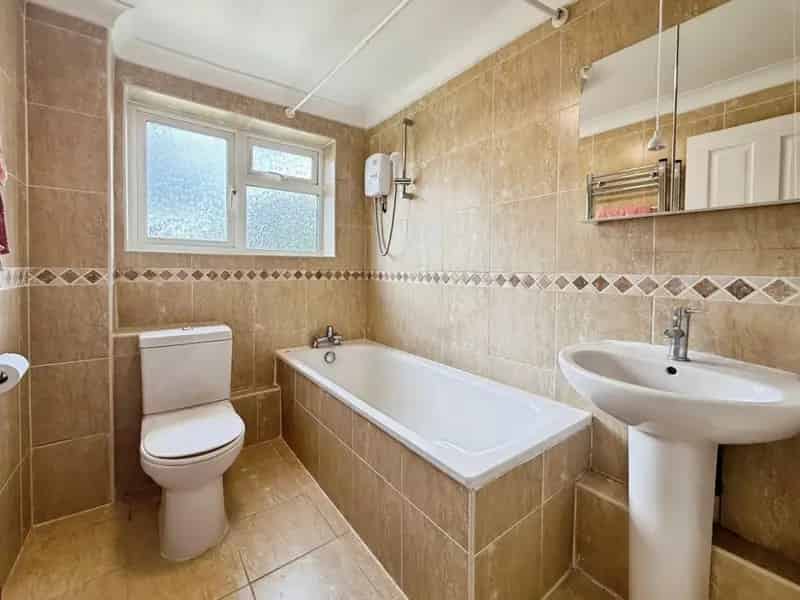 2 Bedroom Flat To Rent Available 28072025