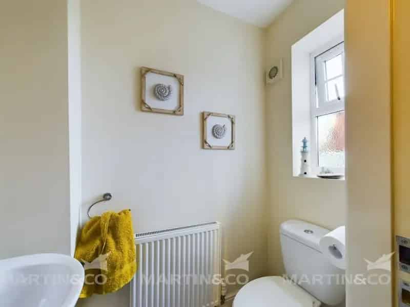 3 Bedroom House For Sale - Tenants in Situ