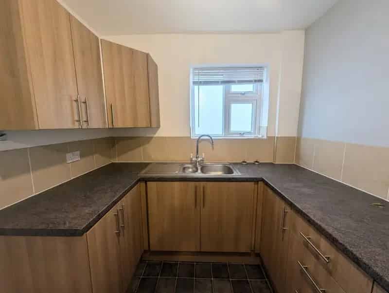 House For Rent , Bingham Road, Durrington, England