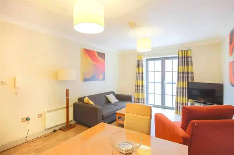 1 Bedroom Apartment for Sale