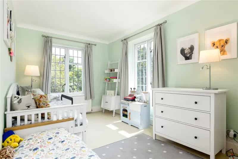 2 Bedroom Apartment in Putney Manorfields Development