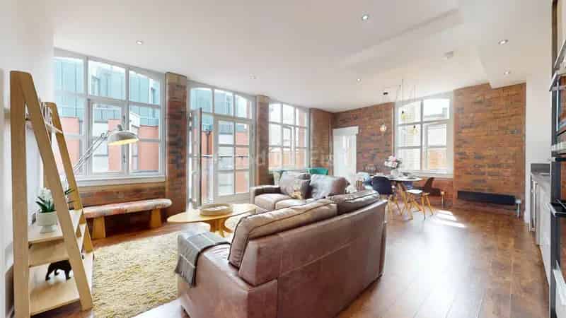 2 Bedroom Apartment Ancoats Manchester Parking EWS1 B1