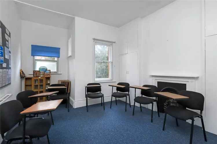 4 Bedroom Victorian House Winchester