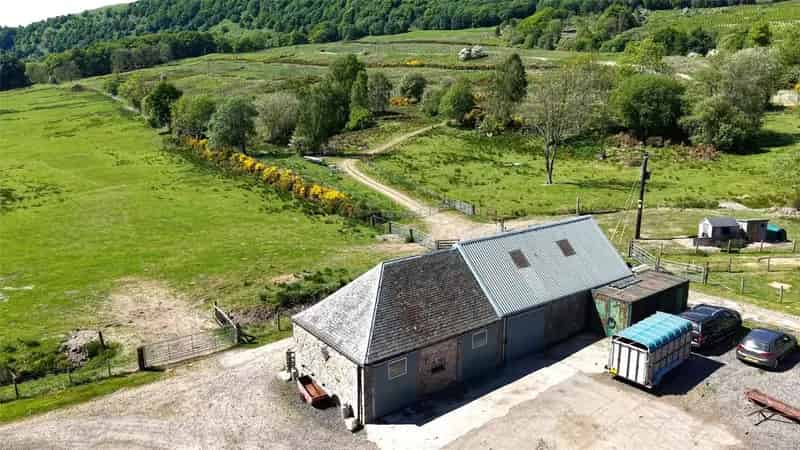 Auchyle Farm 3-Bed C-Listed Farmhouse 54 Acres Grazing Land