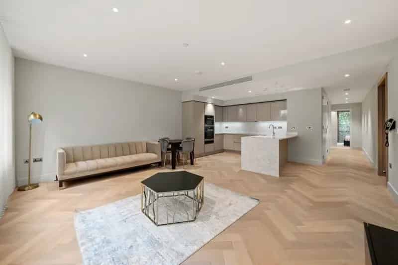 2-Bed 2-Bath Apartment Westminster Zero Deposit Available