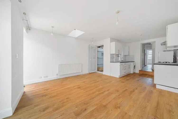 Two Bedroom Ground Floor Apartment Forest Hill Honor Oak Chain Free Refurbished