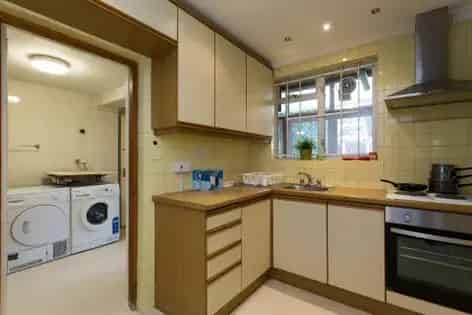 7 Rooms 25m2 London