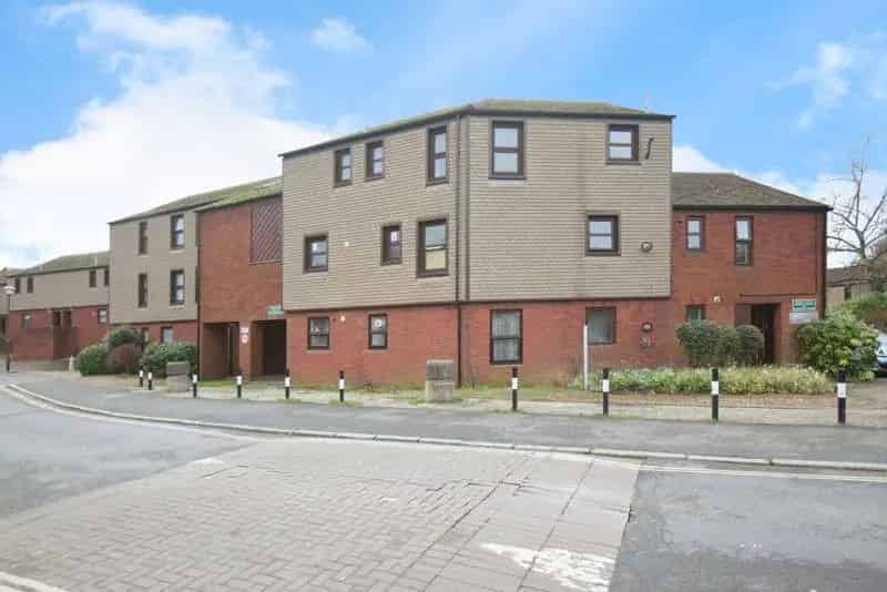1 Bedroom Apartment for Sale in Exeter