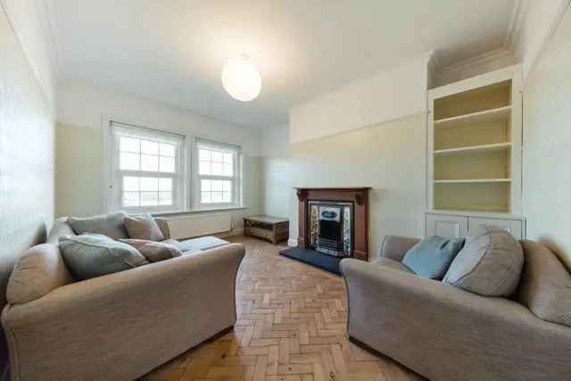 4 Bedroom Flat to Rent near Brockwell Park Brixton