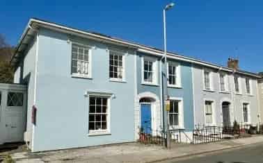 Three Bedroom Townhouse in Truro City Centre