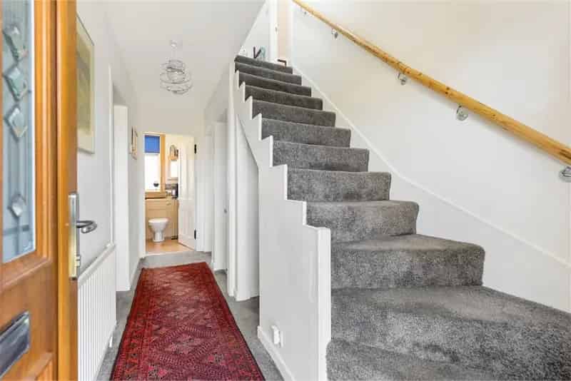 4 Bed House - Semi Detached with 1 Reception Room