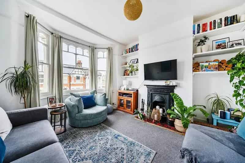 Charming Period Maisonette near Earlsfield and Wimbledon Park