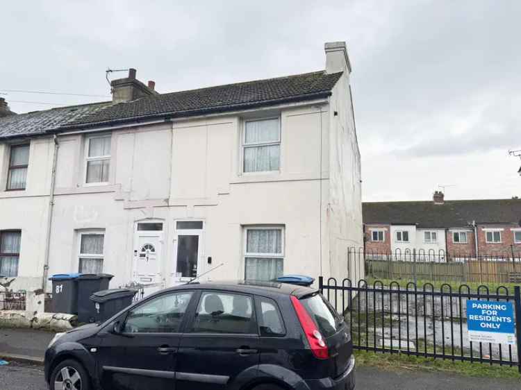 End Terrace House Dover Tower Hamlets