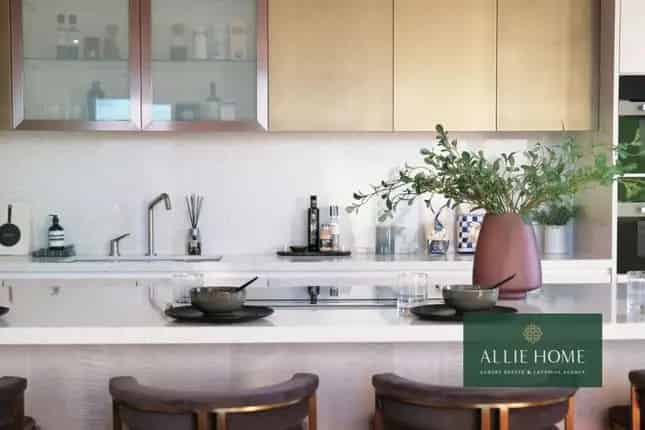 Flat for sale in London SW11
