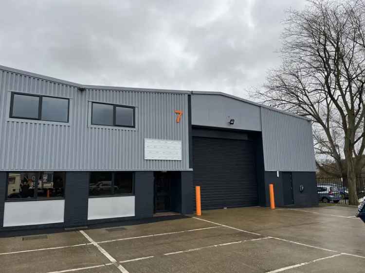 Modern Industrial Unit For Lease
