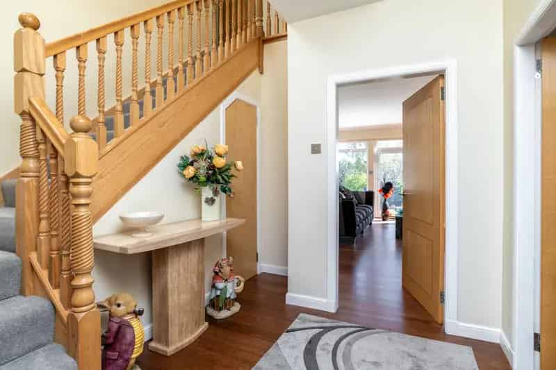 5 Bedroom Detached House in Cults Aberdeen